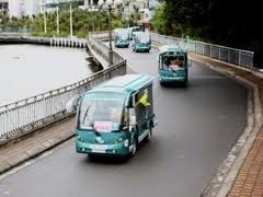 Découvrir le lac de l'Ouest en voiture électrique - ảnh 2